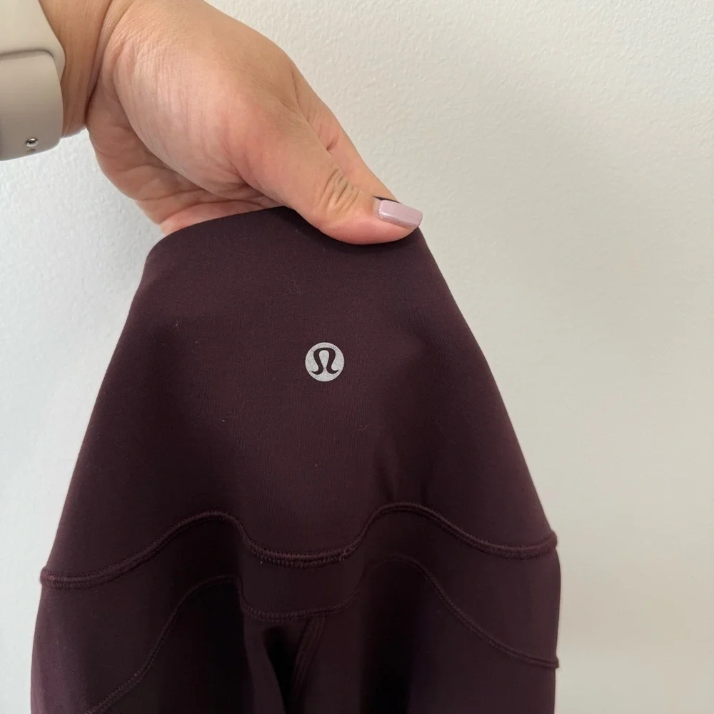 Lululemon In Movement Leggings 25" Dark Purple Everlux Sz 6 - Picture 9 of 15